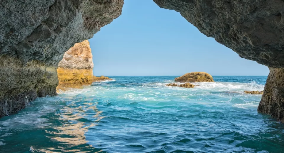 portugal sea waves algarve crag